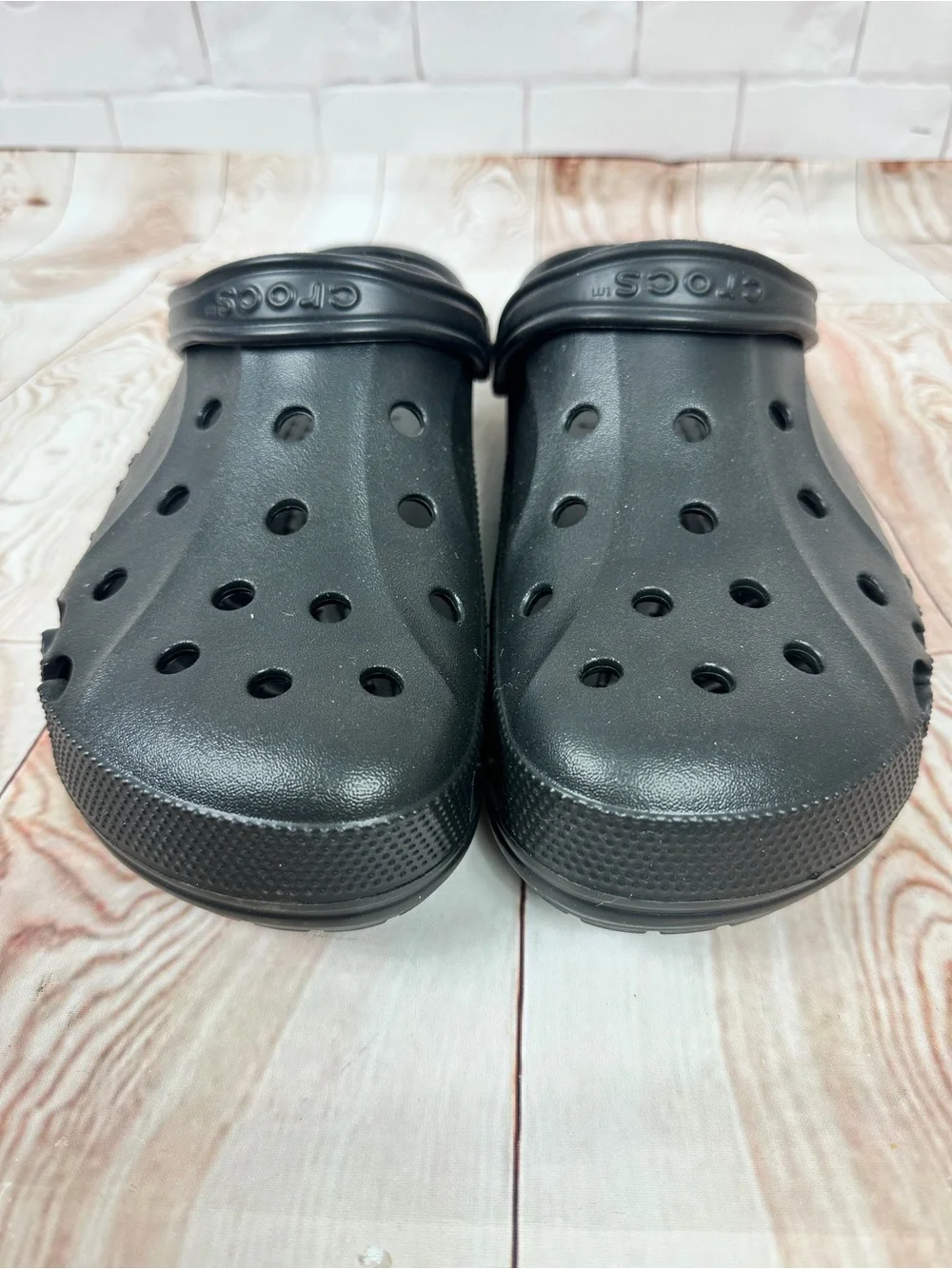 CROCS Classic Black Clog Sandals